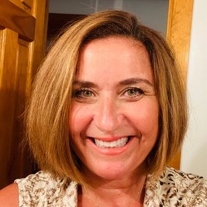 Meet your Posher, Sonia